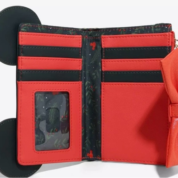 Loungefly Disney Minnie Mouse Holiday Holly Zip Wallet. BoxLunch Exclusive NWT - Picture 3 of 3